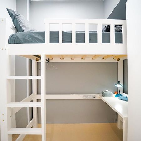 Student Accommodation - 294 Hennessy Road Χονγκ Κονγκ Εξωτερικό φωτογραφία