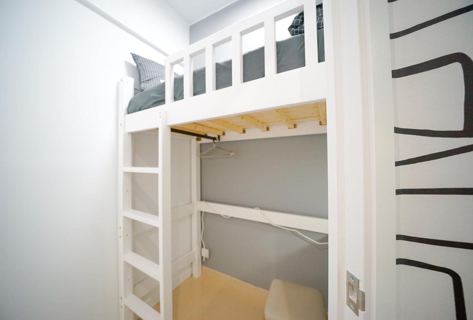 Student Accommodation - 294 Hennessy Road Χονγκ Κονγκ Εξωτερικό φωτογραφία