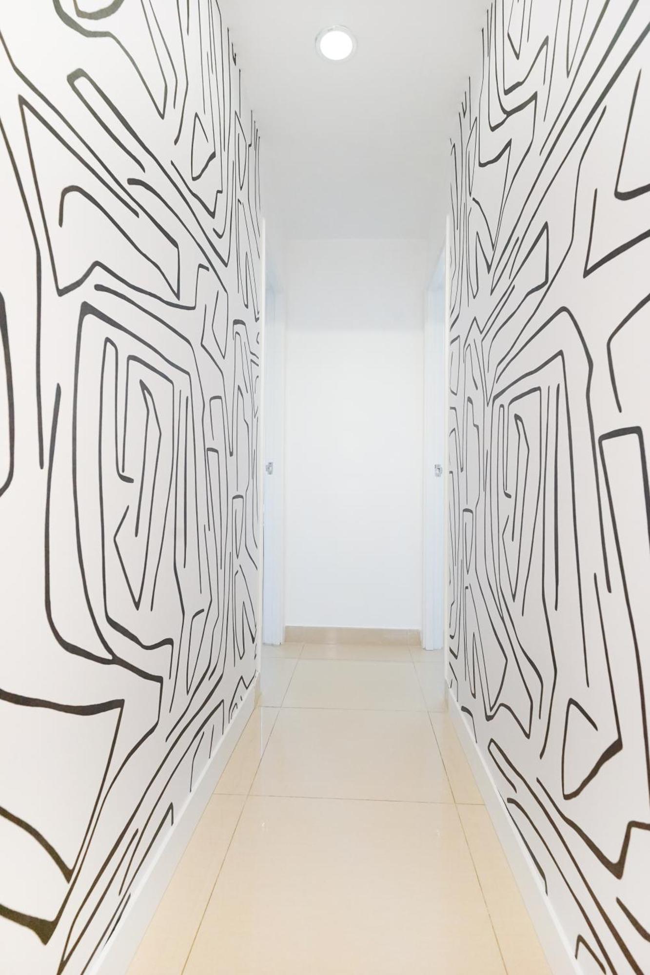 Student Accommodation - 294 Hennessy Road Χονγκ Κονγκ Εξωτερικό φωτογραφία